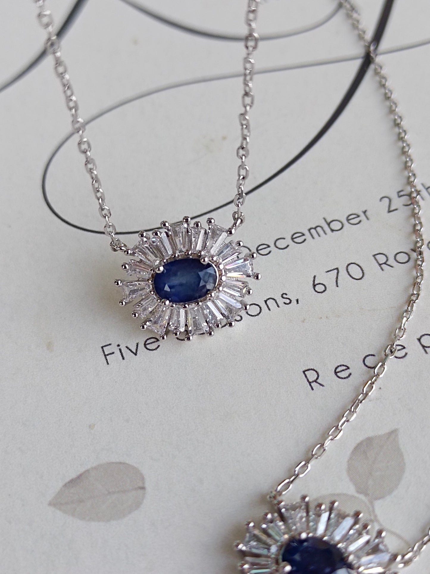 Pendentif mauvais œil en saphir naturel exquis - Bijoux fabriqués à la main