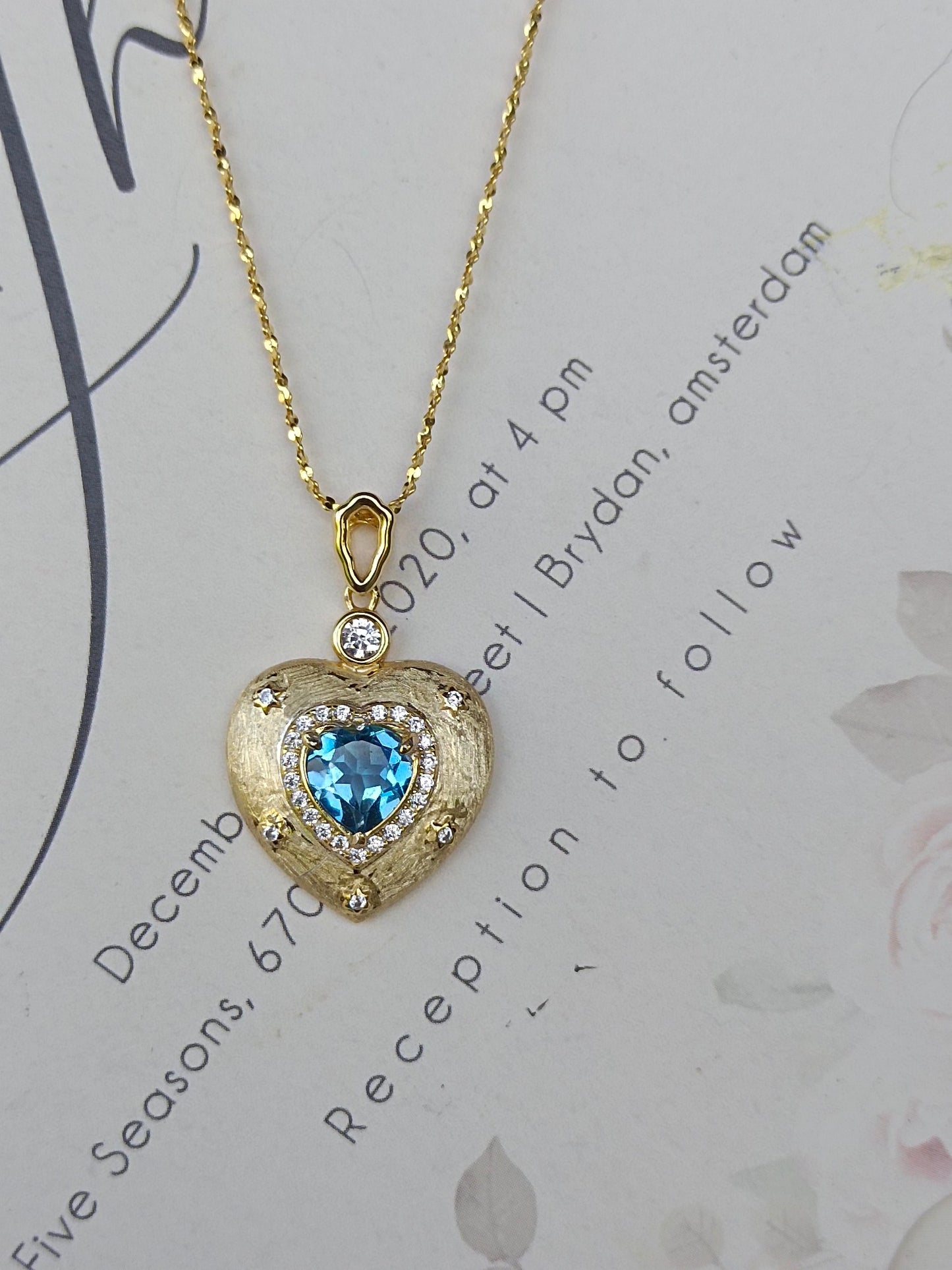 Naturlig Topaz Heart Pendant smykker - en glitrende glede