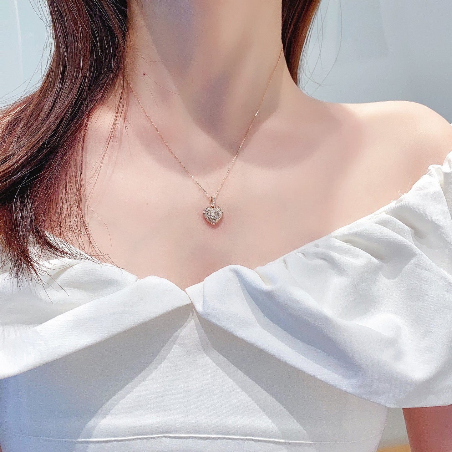18K Diamond Heart Pendant Necklace - Luxurious Jewelry Piece - White Diamond Necklace