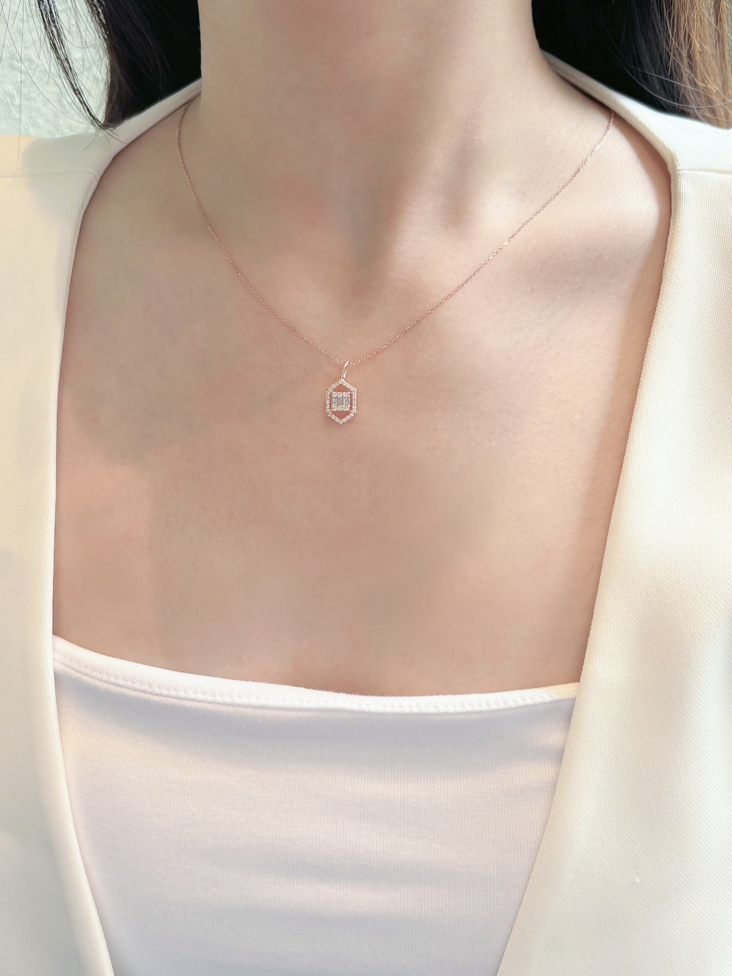18K Diamond Hollow Shield Pendant Necklace - Elegant Jewelry Piece - White Diamond Necklace