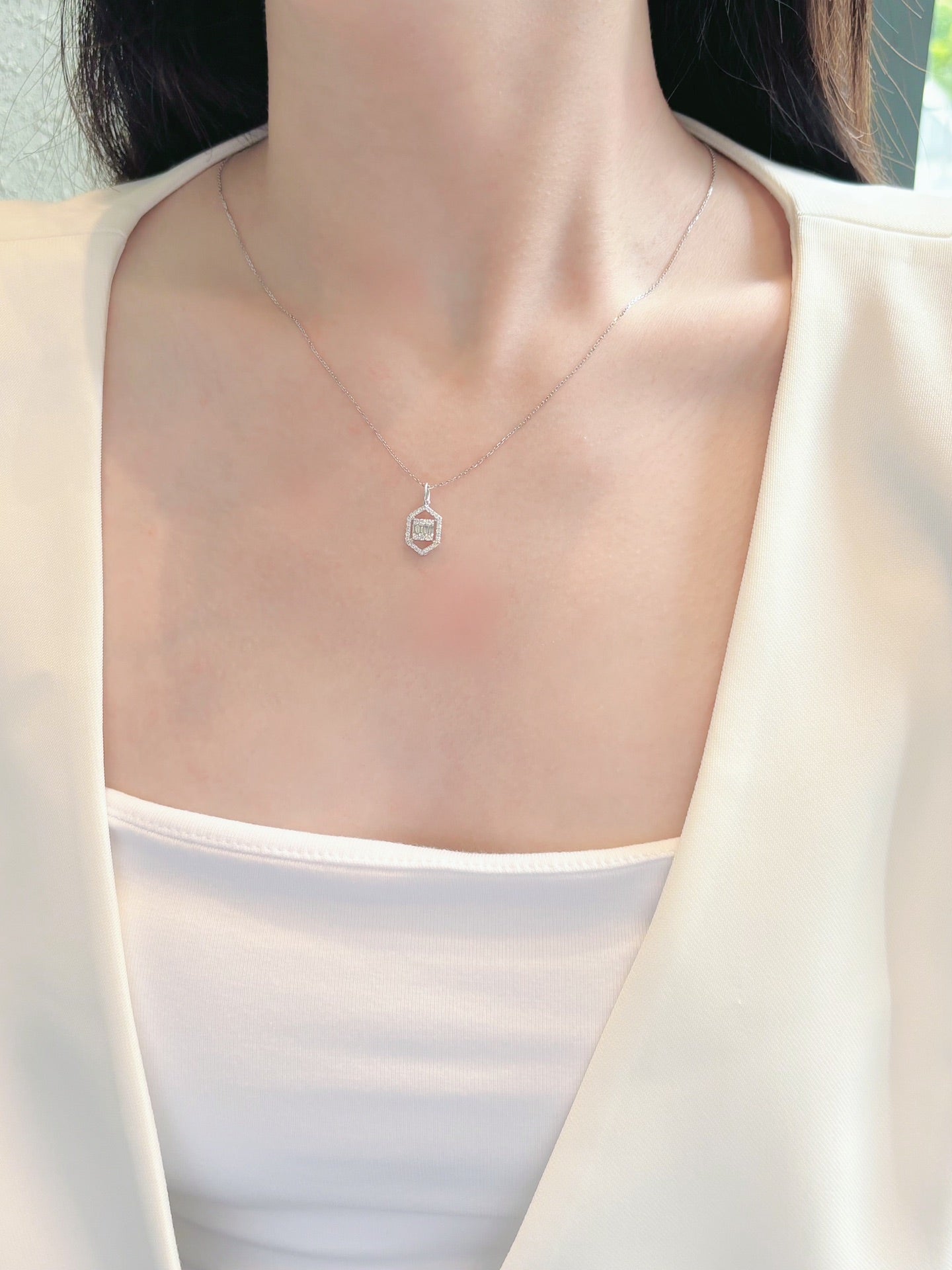 18K Diamond Hollow Shield Pendant Necklace - Elegant Jewelry Piece - White Diamond Necklace