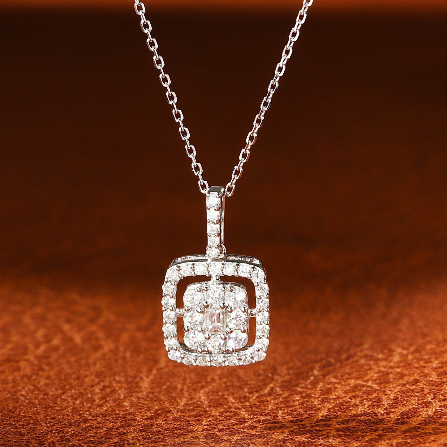 18K Diamond Openwork Square Sugar Pendant Necklace - Exquisite Jewelry - White Diamond Necklace