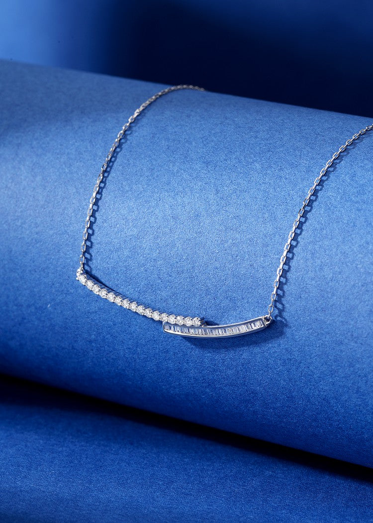 18K Diamond Round Ladder Z-Shaped Necklace - Luxurious Jewelry Piece - White Diamond Necklace