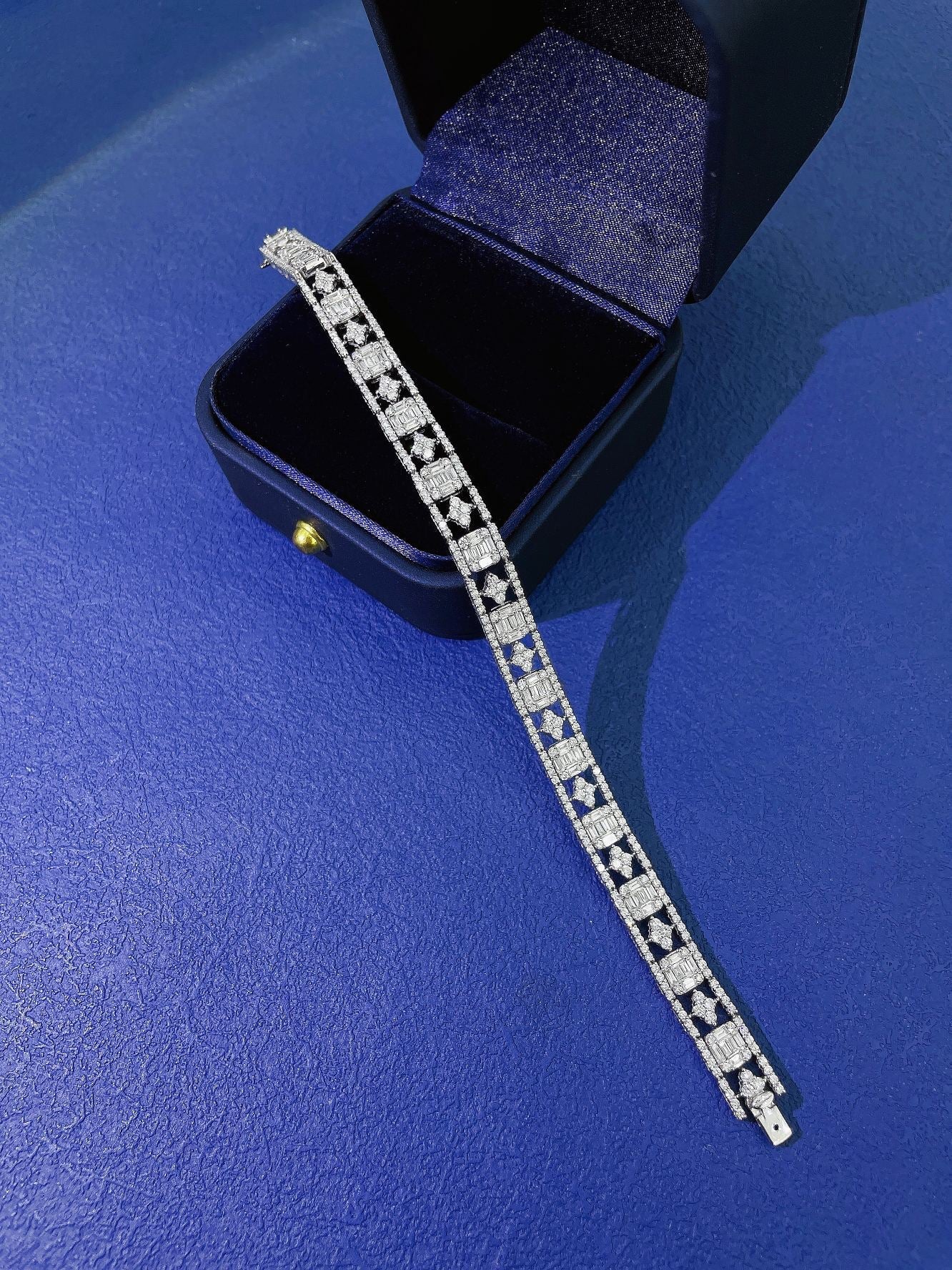 18K Diamond Square Cube Sugar Wide Bracelet - Luxurious Jewelry - White Diamond Bracelet