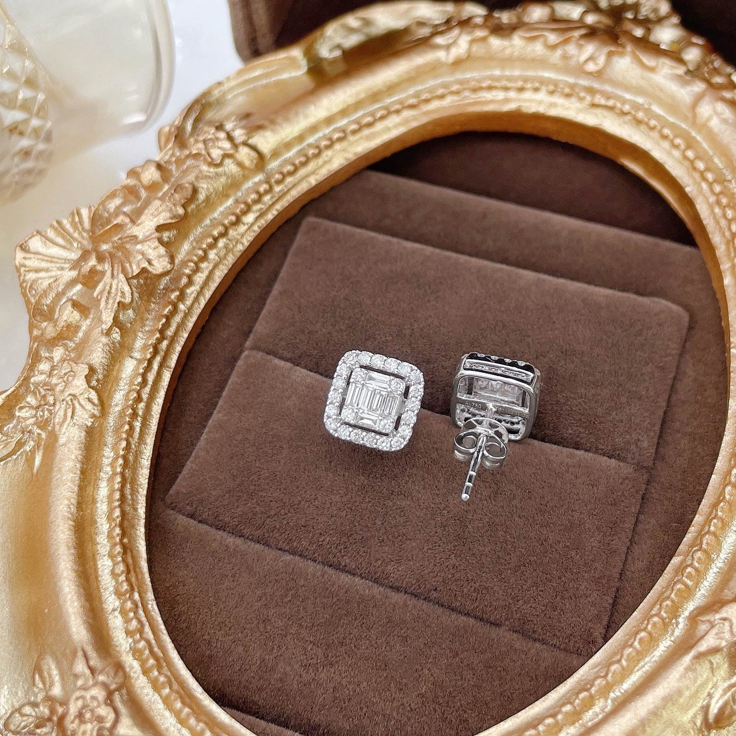 18K Diamond Square Stud Earrings ED012 - Jeweler.Jewelry