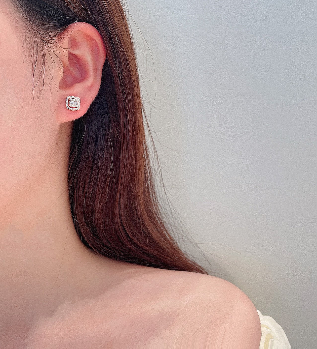 18K Diamond Square Stud Earrings ED012 - Jeweler.Jewelry