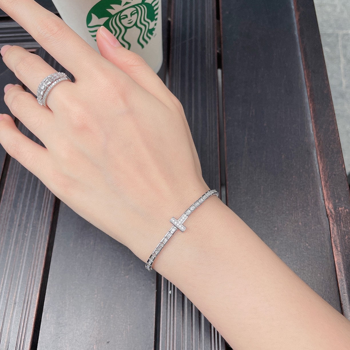 18K Diamond T-Square Bracelet - Luxurious Jewelry Piece - White Diamond Bracelet