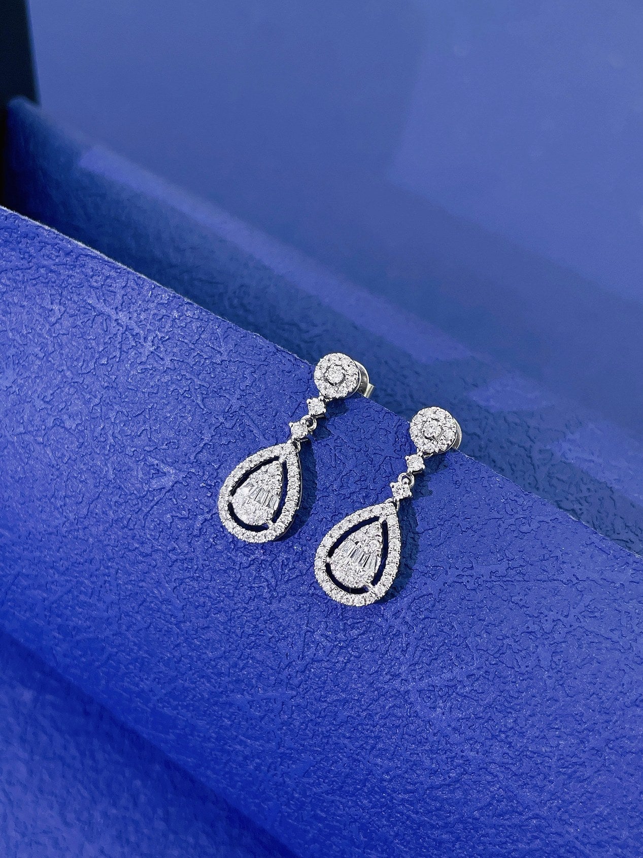 18K Diamond Waterdrop Earrings - Luxurious Jewelry Piece Jeweler.Jewelry