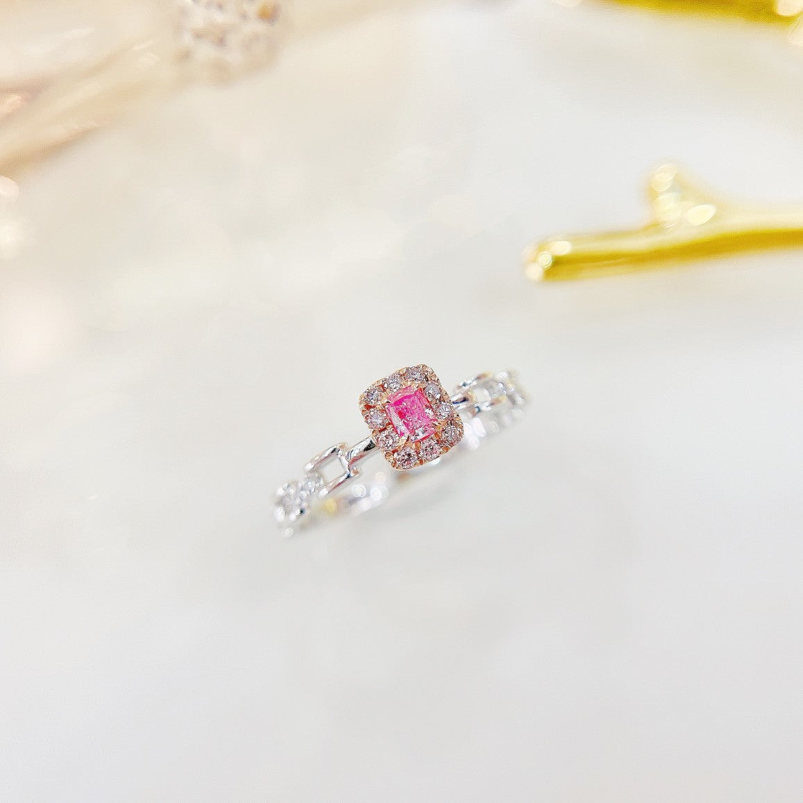 18K Pink Diamond Cushion-Cut Chain Ring - Elegant Jewelry Piece - Pink Diamond Ring