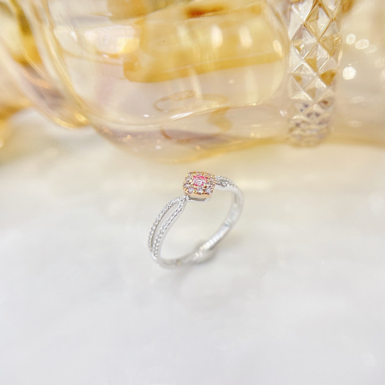 18K Pink Diamond Cushion Hollow Ring - Luxurious Jewelry Choice - Pink Diamond Ring