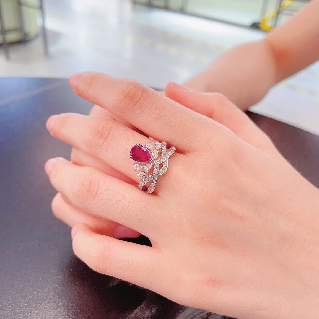 18K Red Gemstone Waterdrop Crown Ring - Luxury Jewelry - Red Treasure Ring