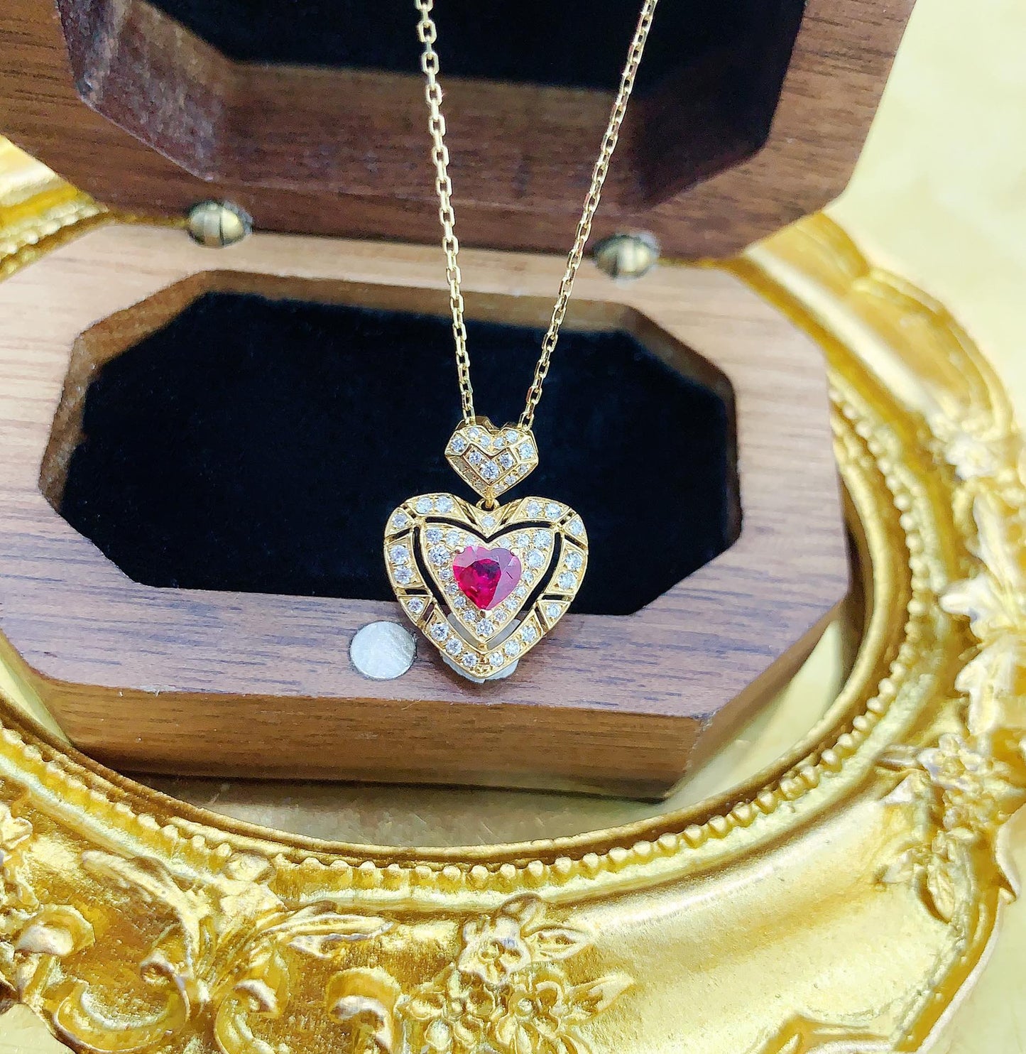 18K Rose Gold Heart-shaped Hollow Pendant Necklace with Diamond Accent - Red Treasure Necklace