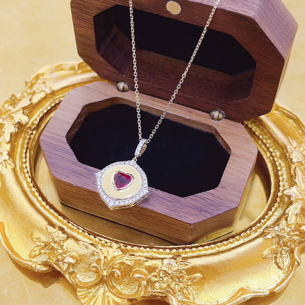 18K Rose Gold Heart-Shaped Pendant with Diamond Halo Necklace - Jewelry - Red Treasure Necklace
