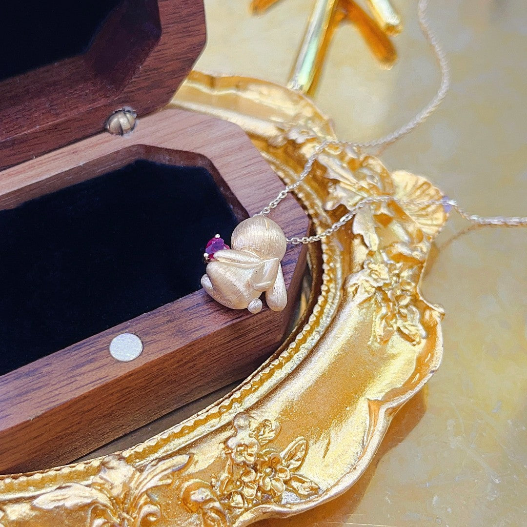 18K Rose Gold Heart-Shaped Rabbit Pendant Necklace with Ruby and Lace Design - Red Treasure Necklace