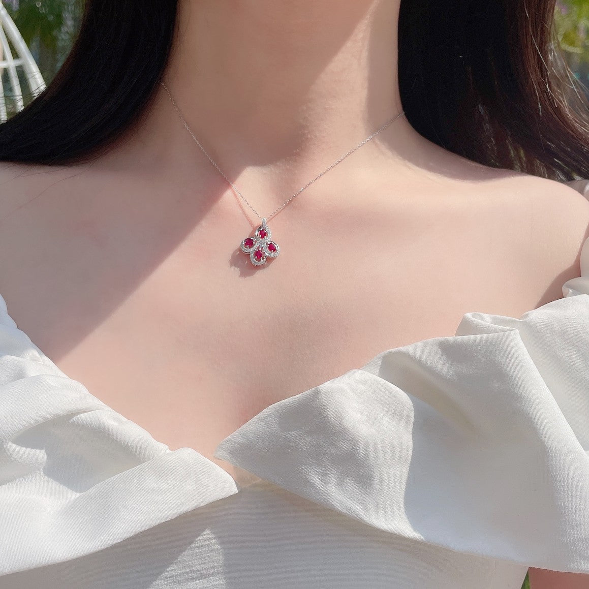 18K Ruby Peacock Display Necklace - Exquisite Jewelry Piece - Red Treasure Necklace