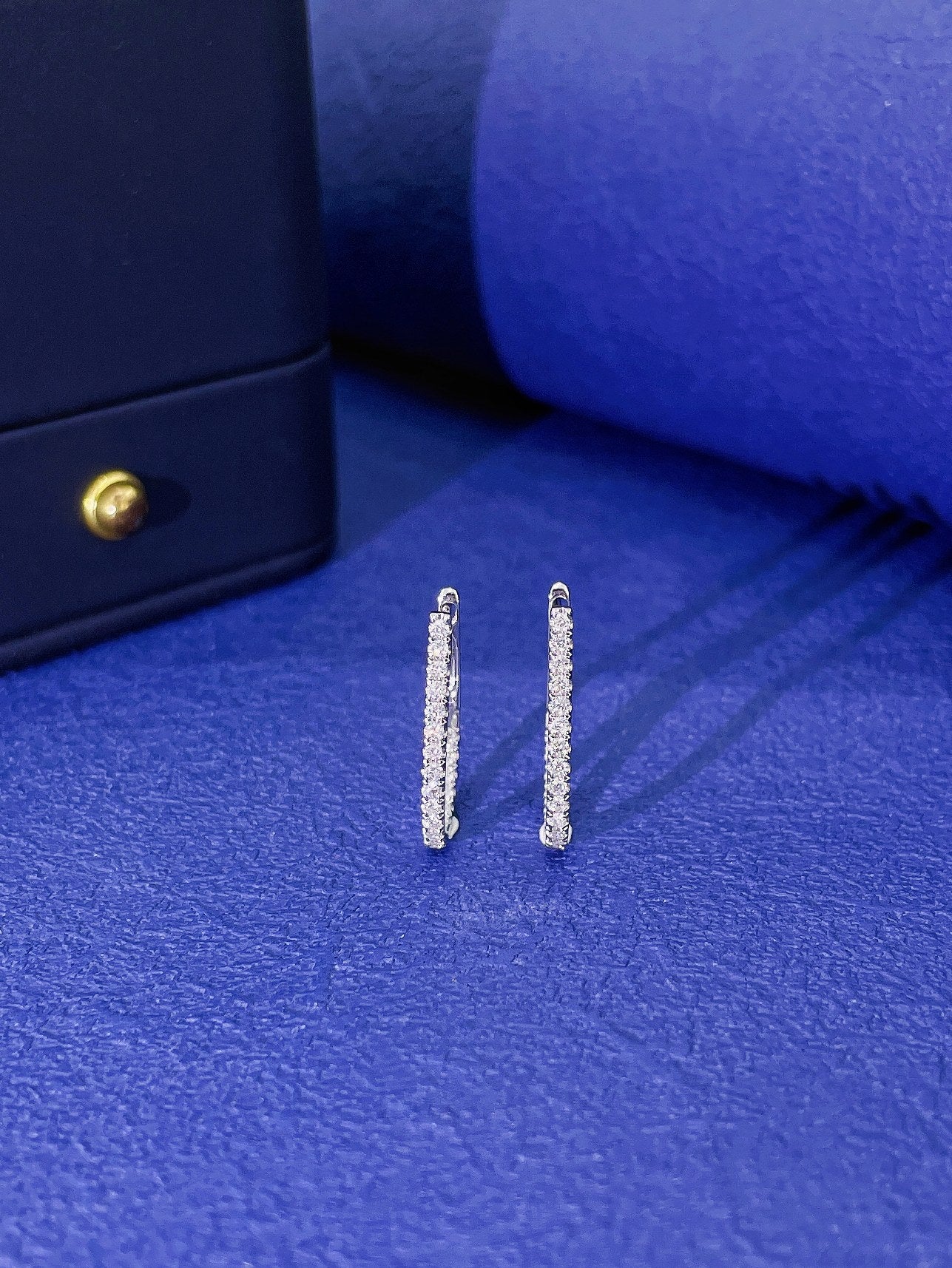 18K Single Row Diamond U-Shaped Earrings – Elegant Jewelry Piece Jeweler.Jewelry
