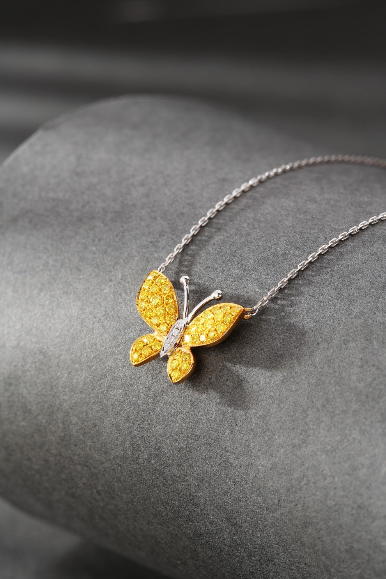 18K Yellow Gold Diamond Butterfly Necklace - Elegant Jewelry Piece - Yellow Diamond Necklace