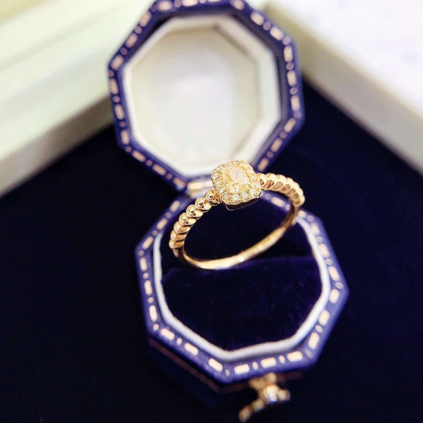 18K Yellow Gold Diamond Cushion-Cut Dewdrop Edge Ring | Premium Jewelry - Yellow Diamond Ring