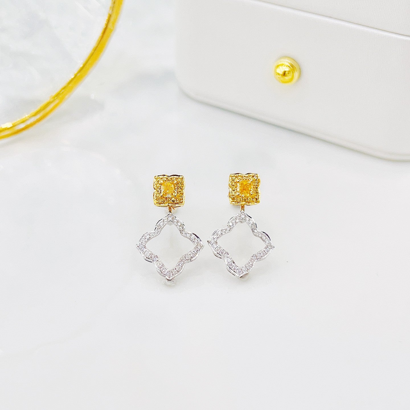18K Yellow Gold Diamond Cushion-Cut Three-Way Wear Earrings - Jeweler.Jewelry