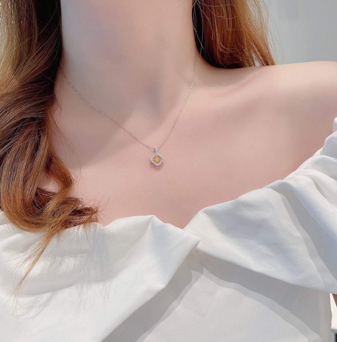18K Yellow Gold Diamond Flexible Flower Necklace - Yellow Diamond Necklace