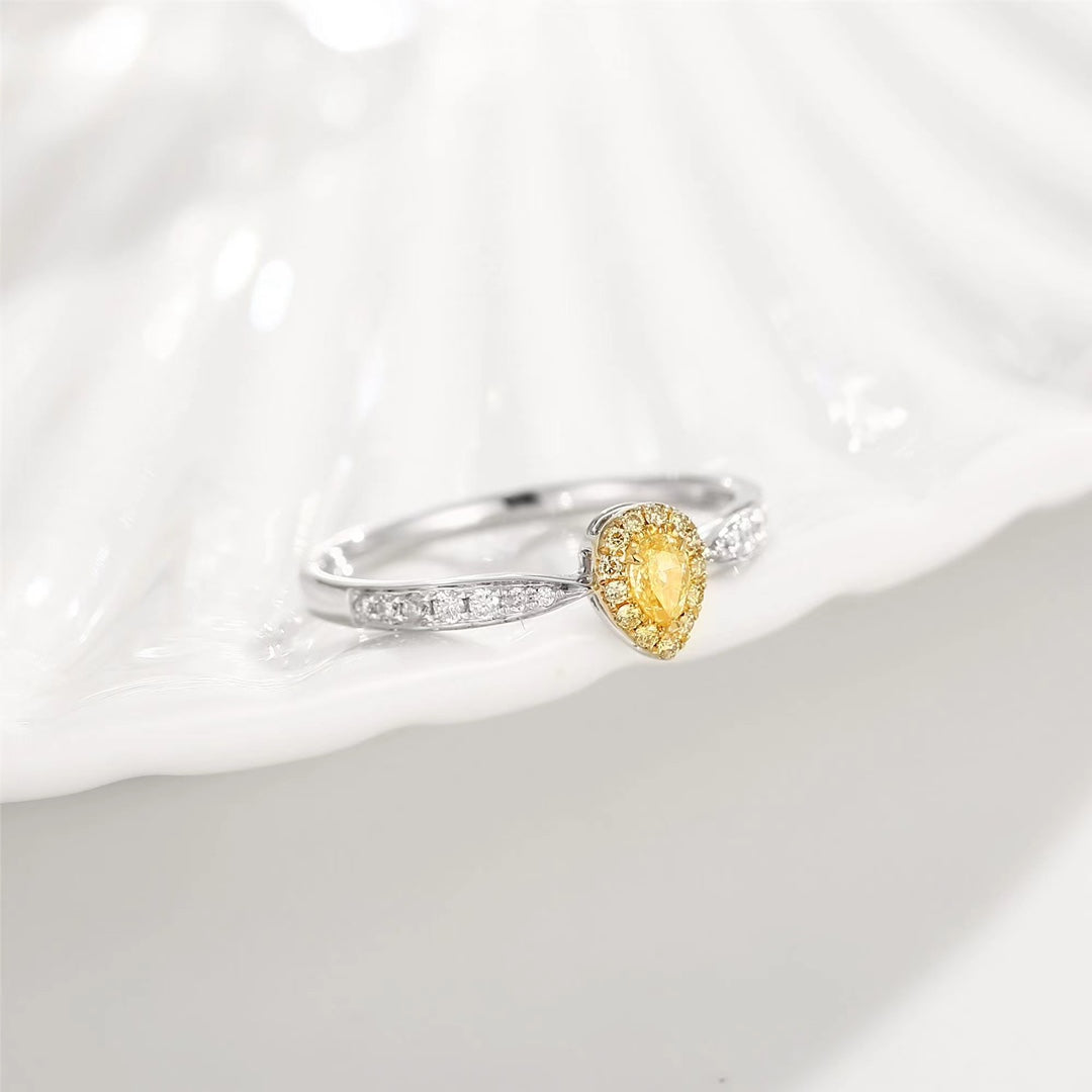 18K Yellow Gold Single Diamond Teardrop Ring - Exquisite Jewelry - Yellow Diamond Ring