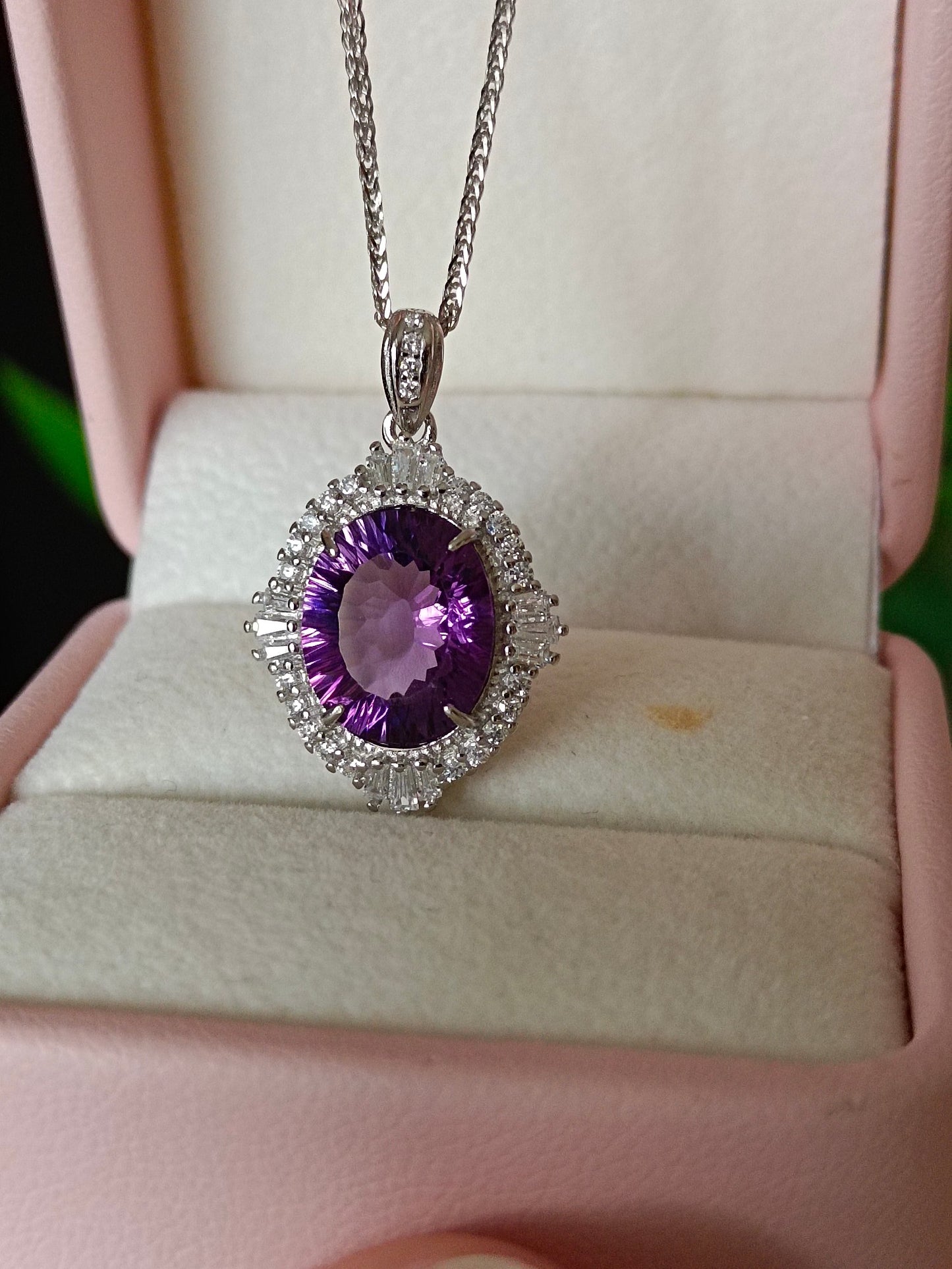 Natuurlijke Amethist hanger - Prachtige sieraden voor elegantie en vertrouwen