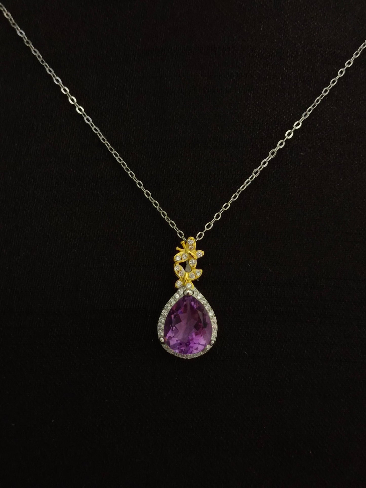 Elegant naturlig lilla krystall teardrop anheng smykker