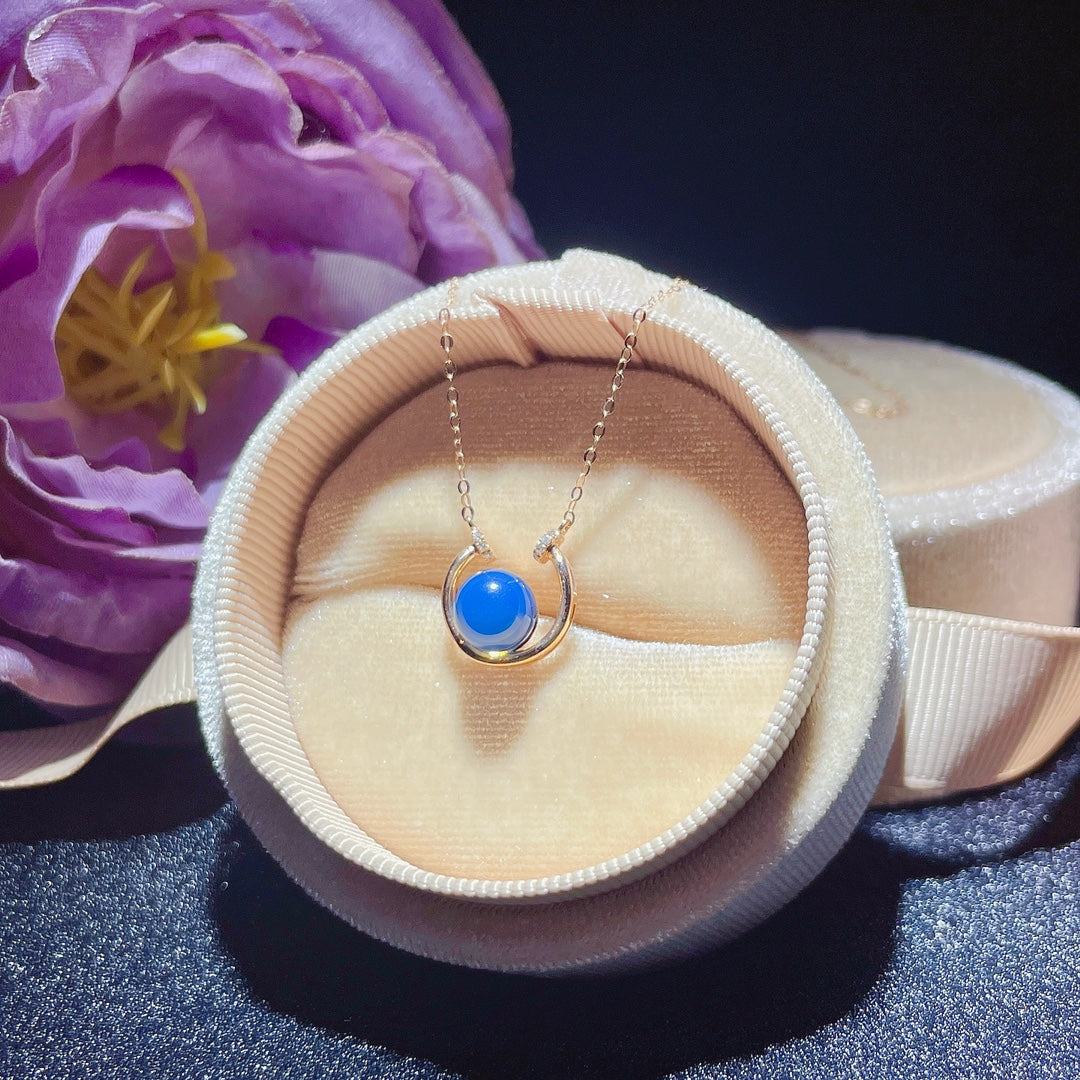 Pendentif en ambre bleu dominicain intégré en or 18 carats - Bijoux exquis