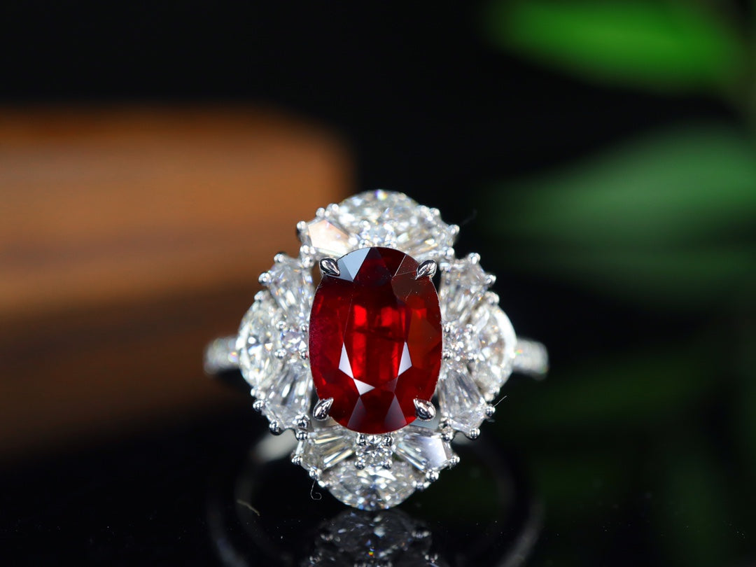 Ouppvärmd Pigeon's Blood Ruby Ring - Premium Jewelry Collection