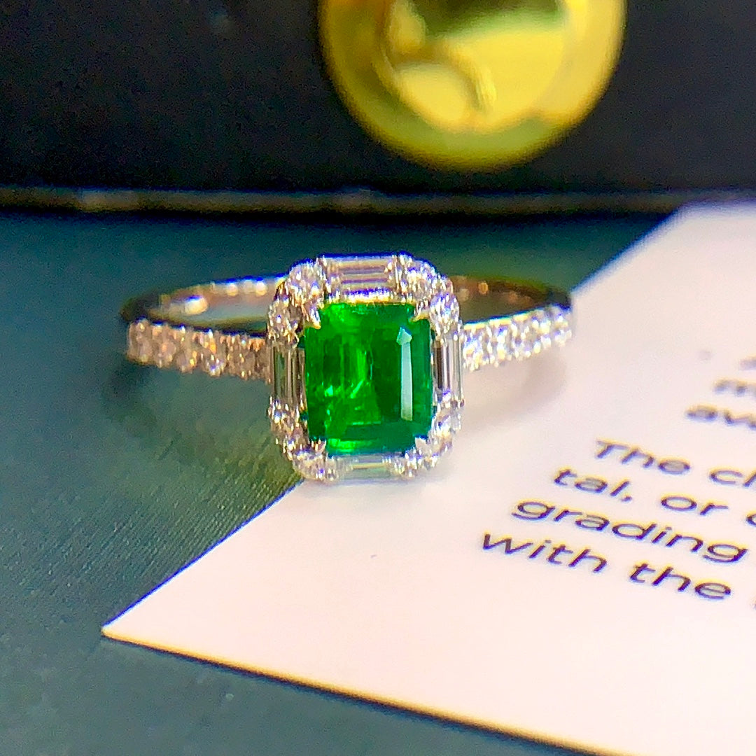 Fantastisk Panjshir Emerald Ring - ett mästerverk av smycken