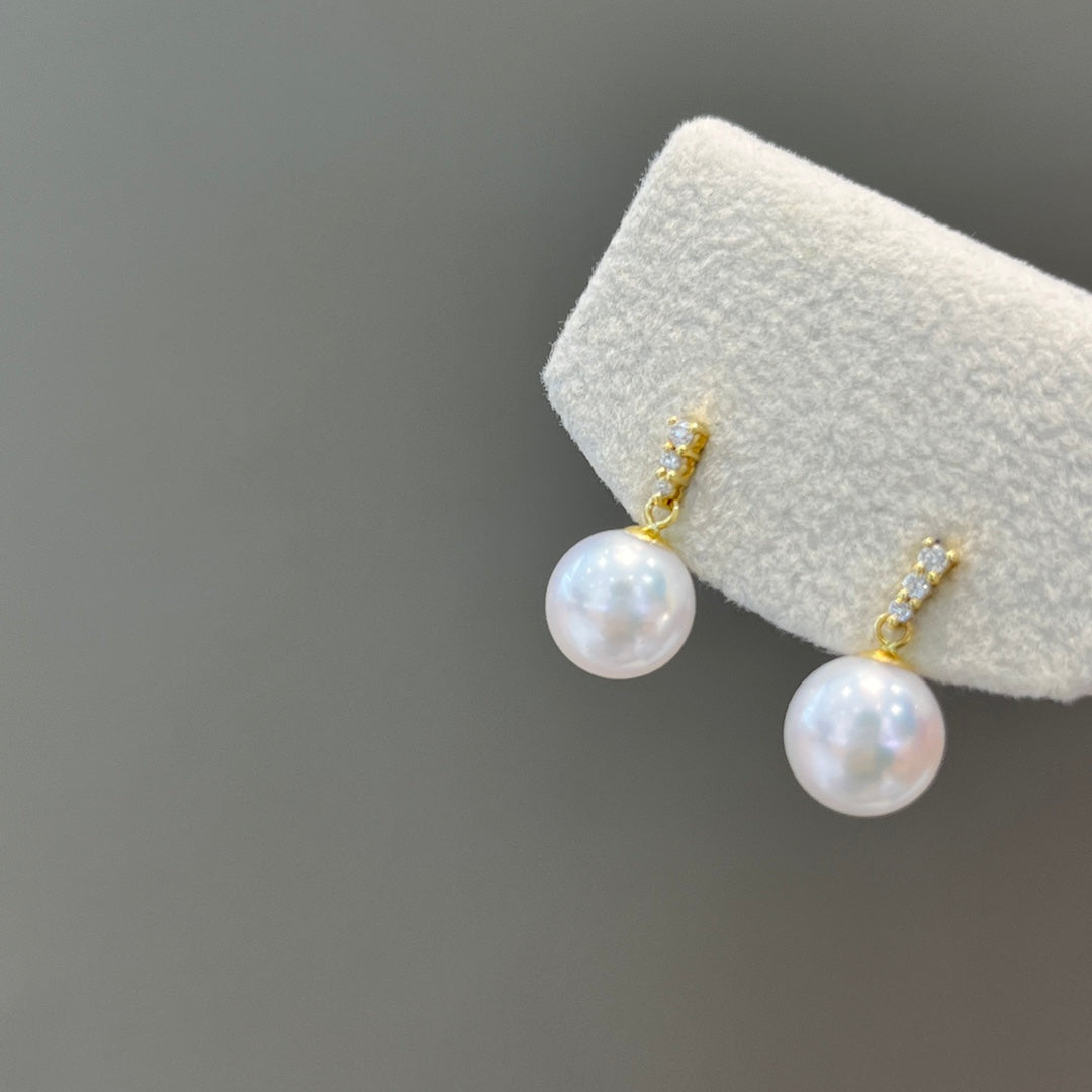Luxury 18K Gold Diamond & 8-8.5mm Akoya Pearl Jewelry