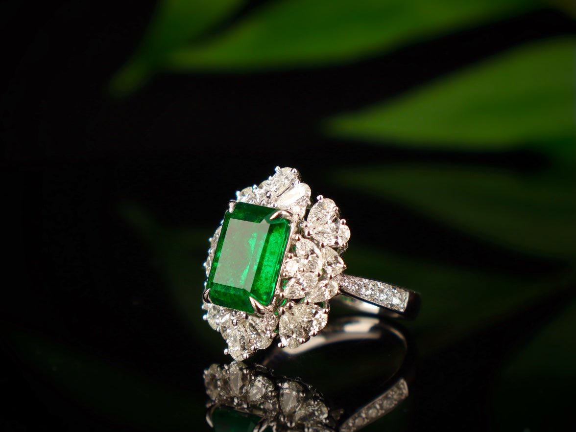 Emerald Jewelry - Magnificent 4.02ct沃顿绿祖母绿戒指