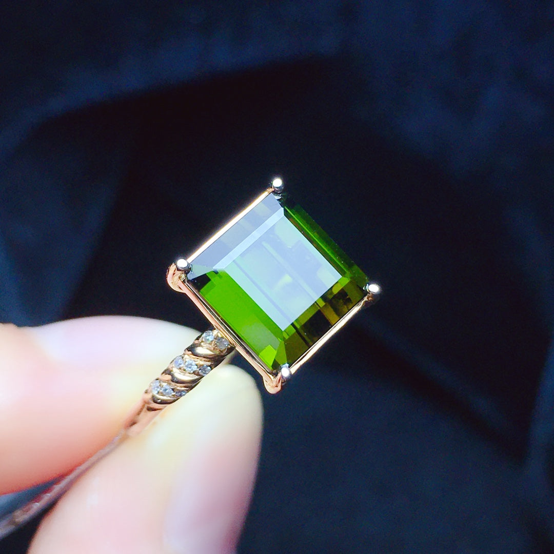 Cincin Turmalin Alami Tertanam Emas 18K - Perhiasan Indah
