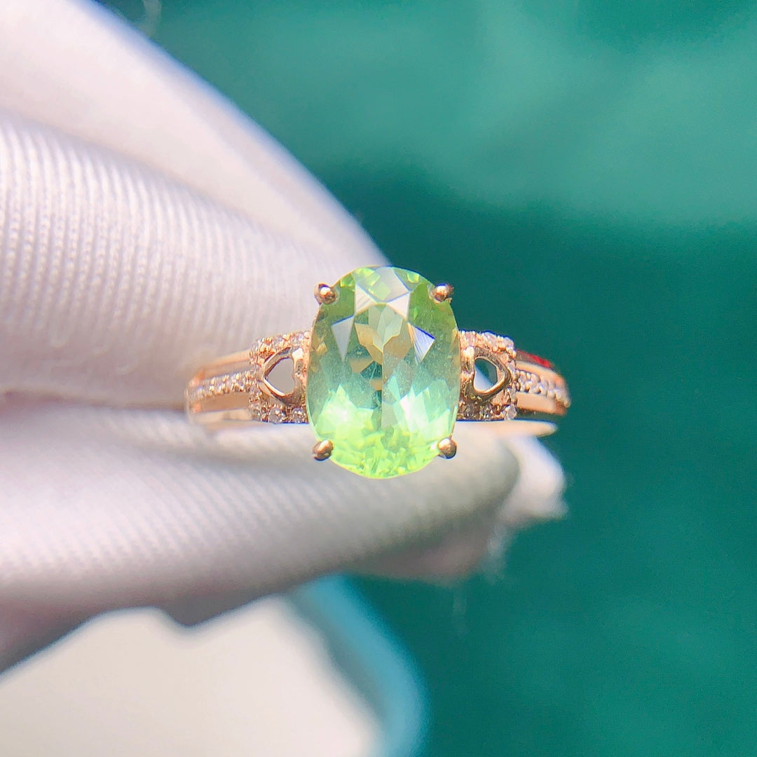 Natürlicher Turmalinring mit Akzenten aus 18 Karat Gold und Diamanten – Schmuckgenuss