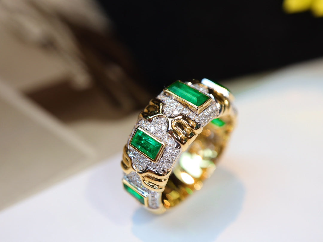 Smaragd-Clusterring im Vintage-Stil – Premium-Schmuckstück