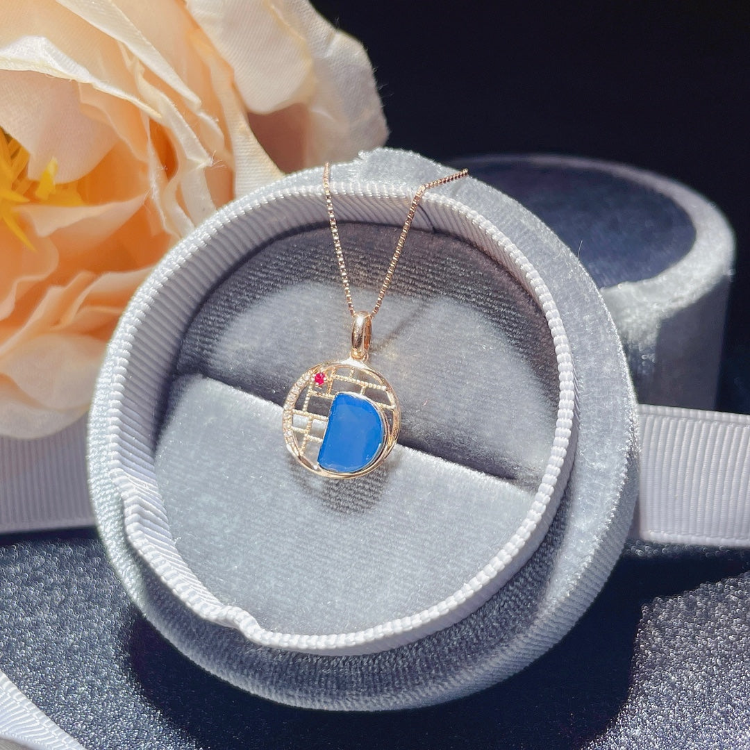 Exquis pendentif en ambre bleu dominicain intégré en or 18 carats - Bijoux uniques
