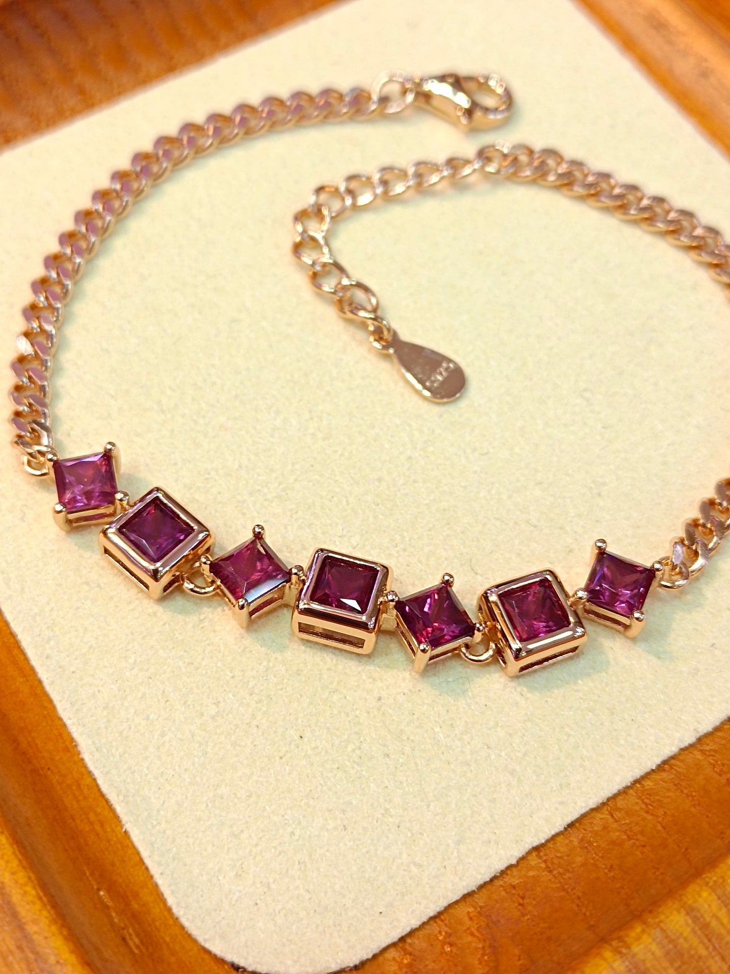 Exquisite S925 Silver Princess-Cut Garnet Jewelry Bracelet