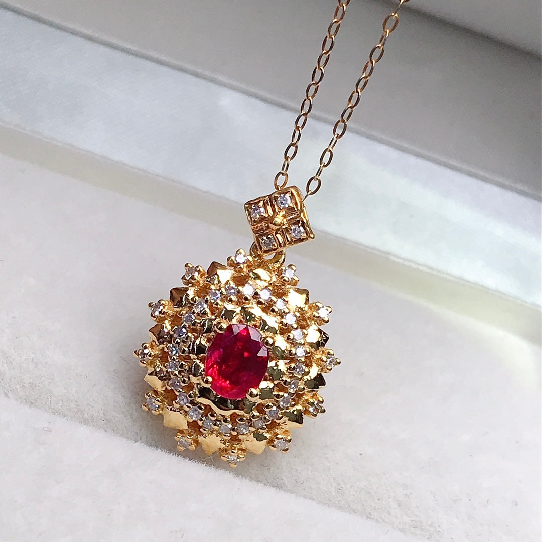 Liontin Ruby Alami Tertanam Emas 18K - Perhiasan Indah