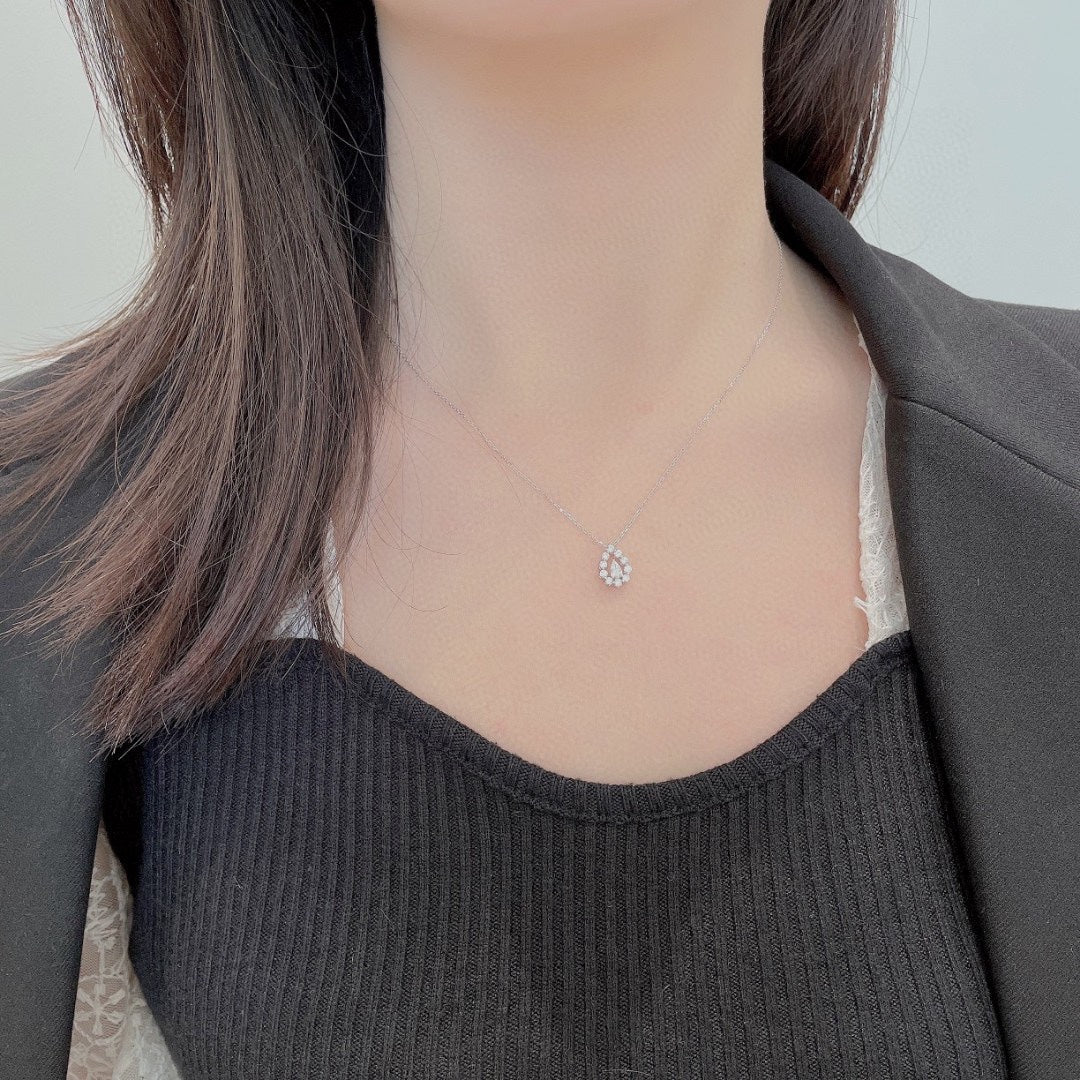 Collar con colgante de diamantes y perlas cultivadas en oro blanco de 18 quilates - LGXL021