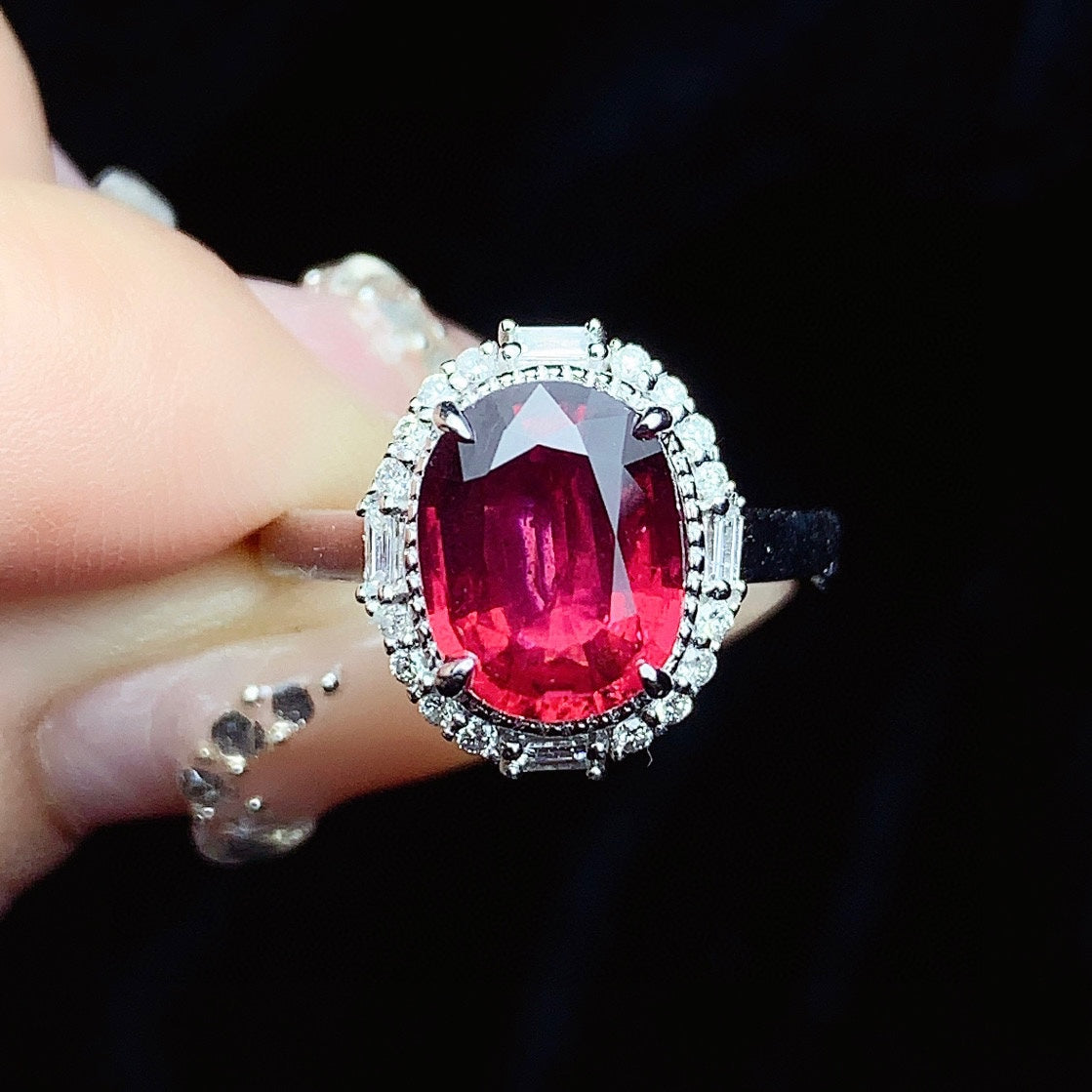 Cincin Turmalin Alami Tertanam Emas 18K - Perhiasan Indah