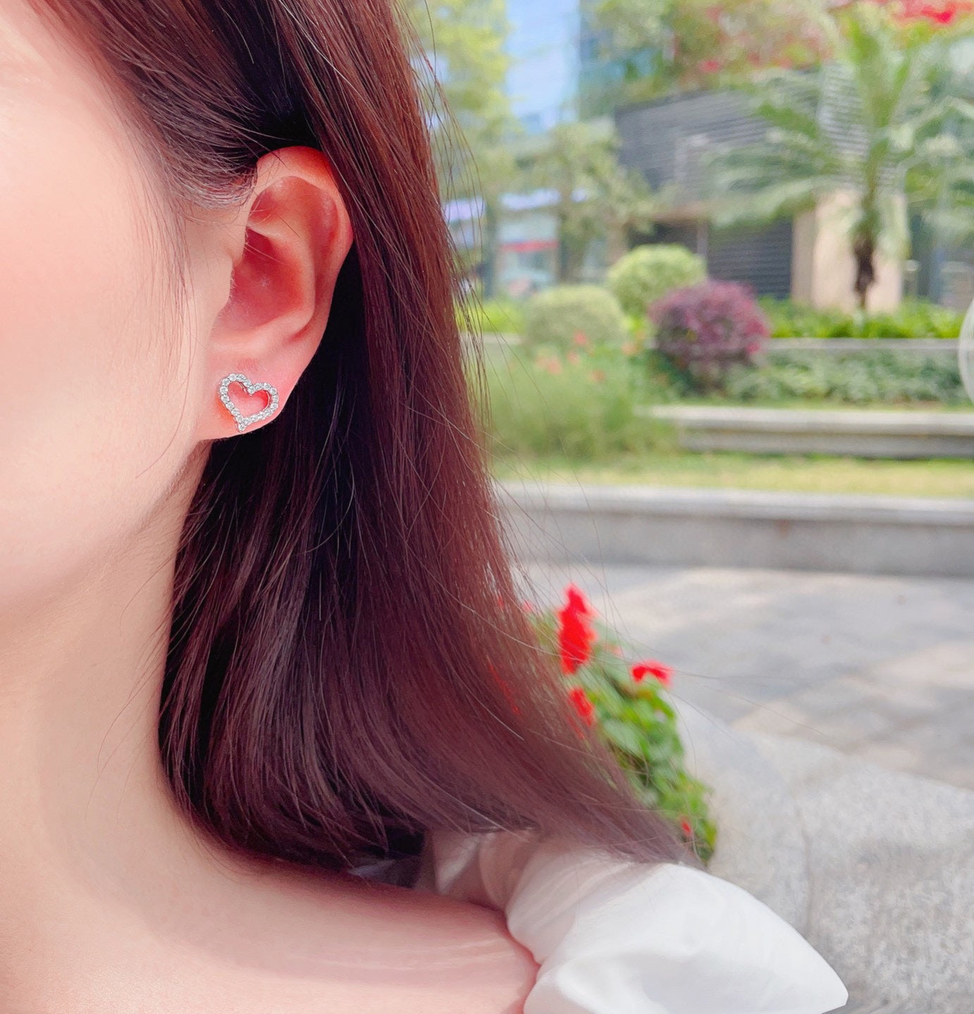 Aretes cultivados en forma de corazón de 18 quilates - Joyería Premium