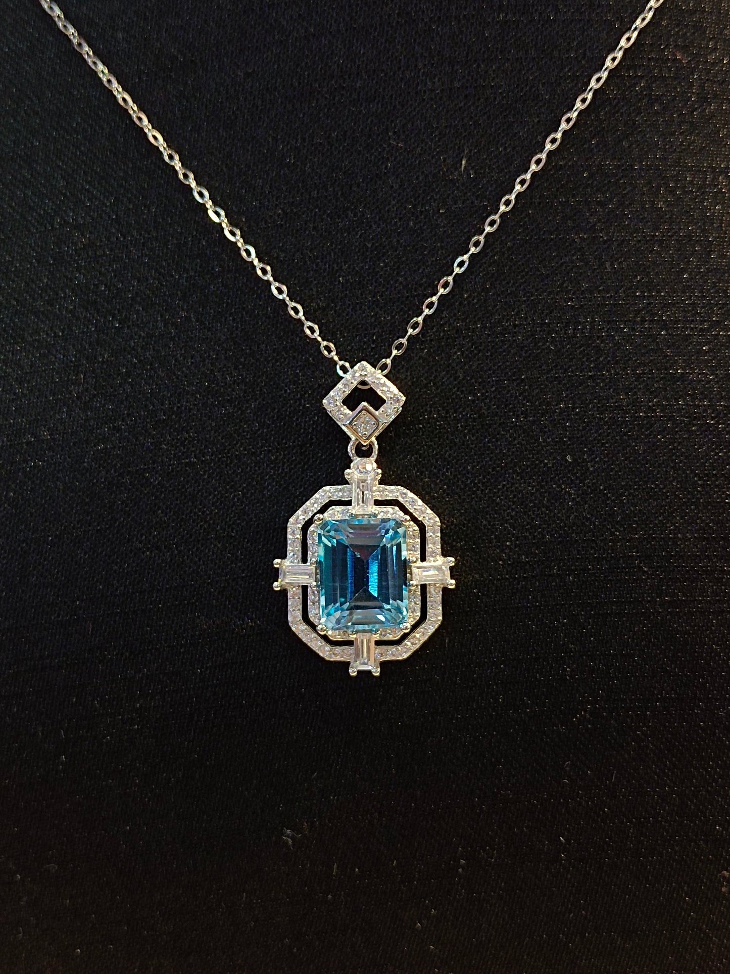 Natural Topaz Square Pendant Jewelry - A Symbol of Loyalty and Friendship