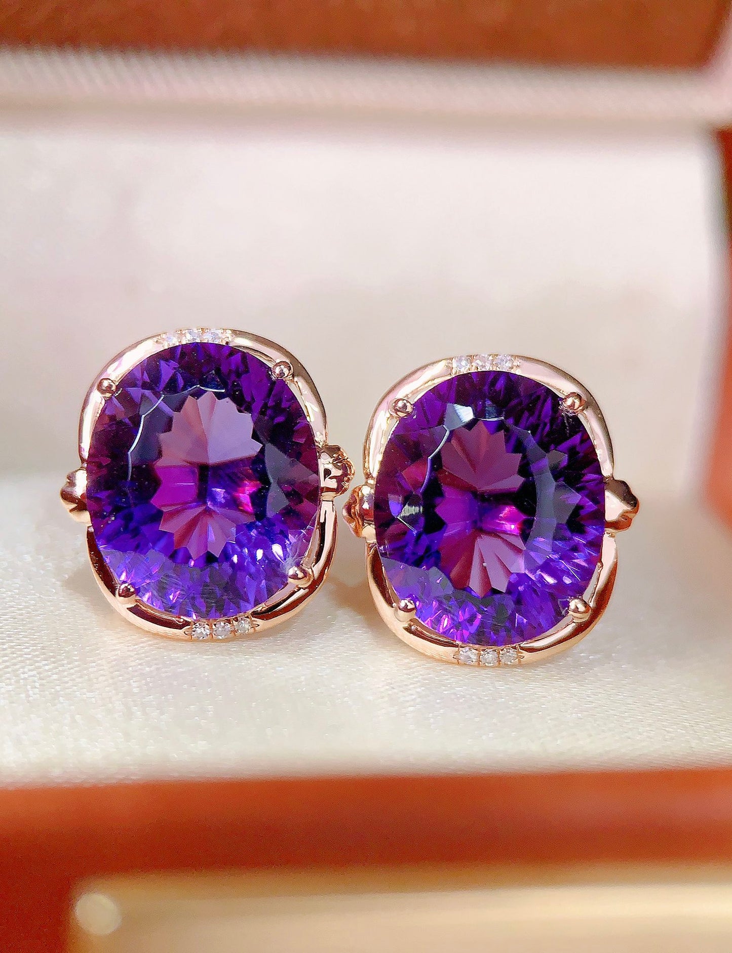 Ketibaan Baru: Barang Kemas Aura Ungu - Anting Kristal Ungu Emas 18K Asli