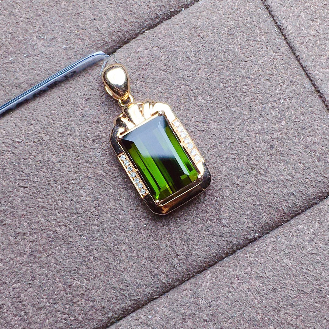 Natural Tourmaline Pendant - Elegant Jewelry Craftsmanship