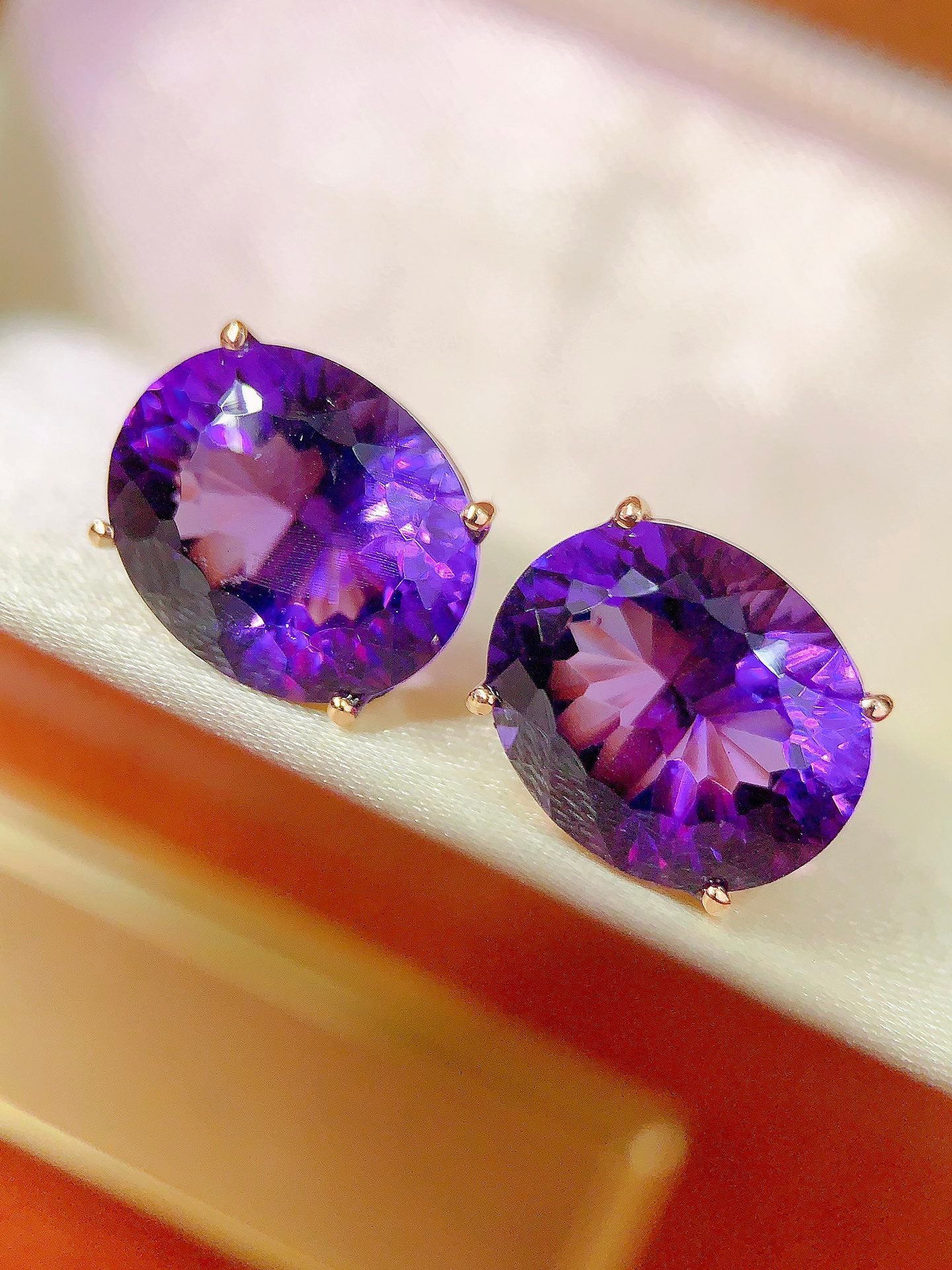 Elegant Purple Amethyst Earrings - Luxurious Jewelry