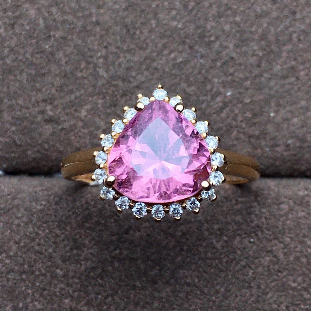 Cincin Turmalin Asli dalam Emas 18K dengan Berlian Afrika Selatan - Barang Kemas Cantik