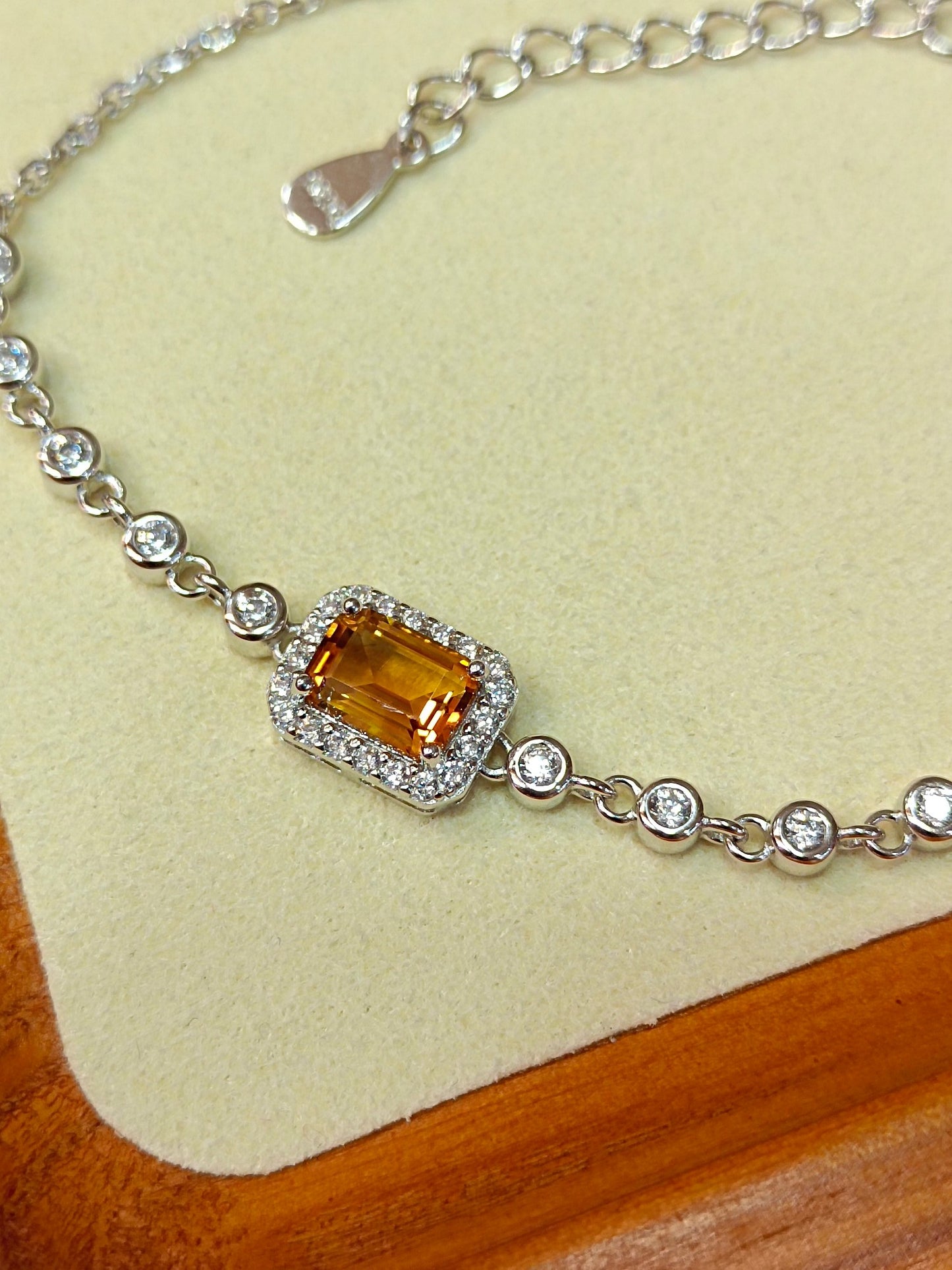 S925 Silver Fint Hantverk Inbäddat Premium Caramel Citrine Armband - Sweet Little Sugar Cube Smycken