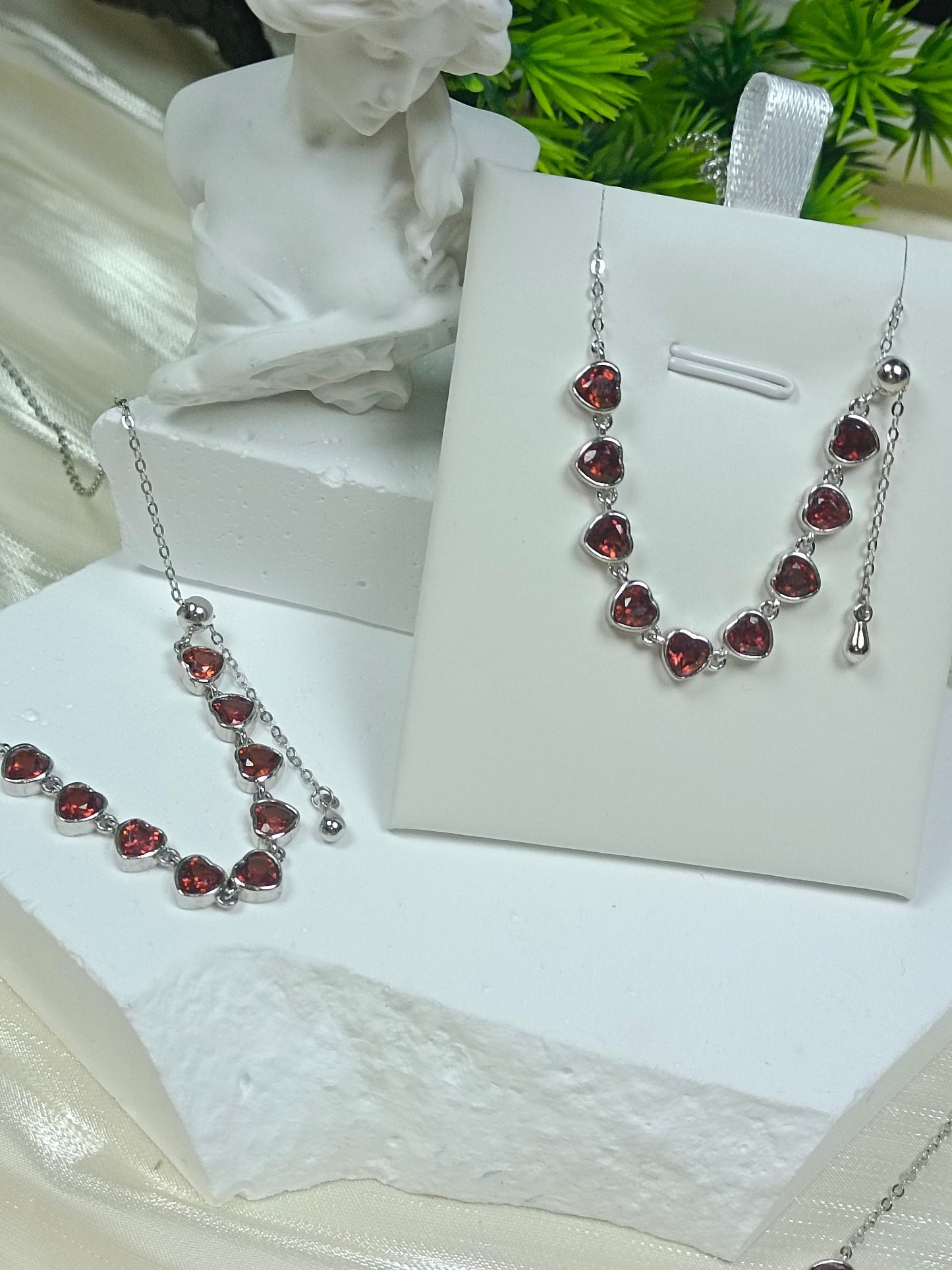 S925 Gümüş Kalp Kolye Garnet ile - İlkbahar ve Yaz için Benzersiz Takı