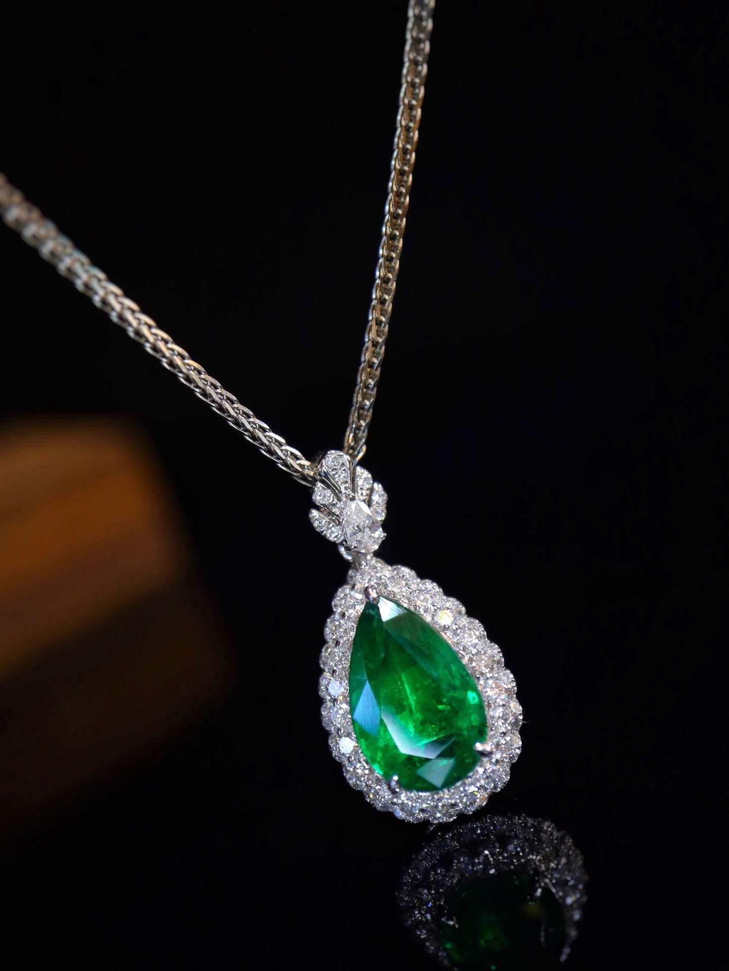 Emerald Pendant - Classic Drop Cut Design Jewelry