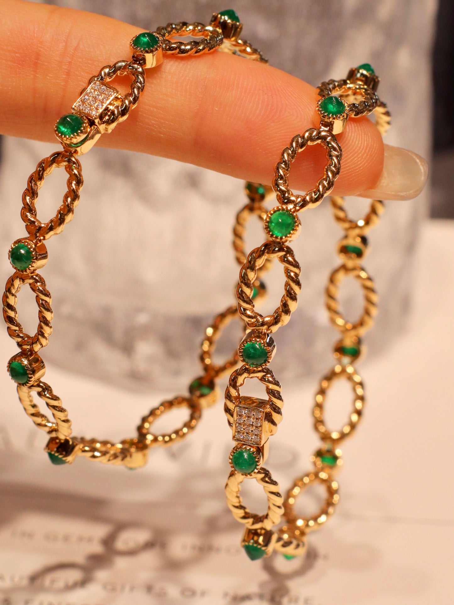 Emerald Round Bubble Hemp Armbånd - Premium smykker